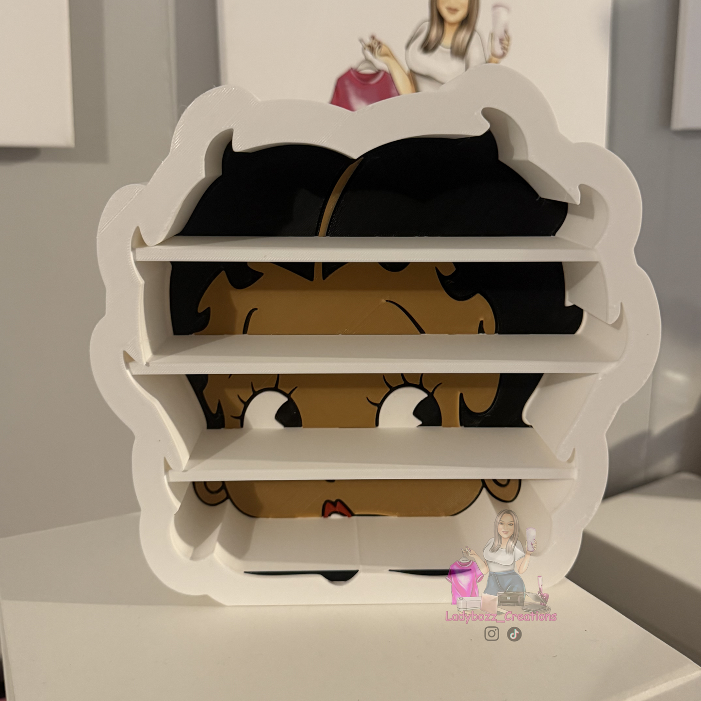 Betty Girl/Organizer/Pen holder and-or shelf/3d print