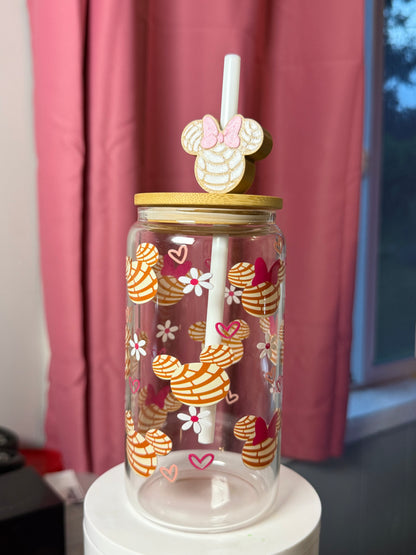 Minnie Concha Libbey Cup with Minnie Concha Straw Topper