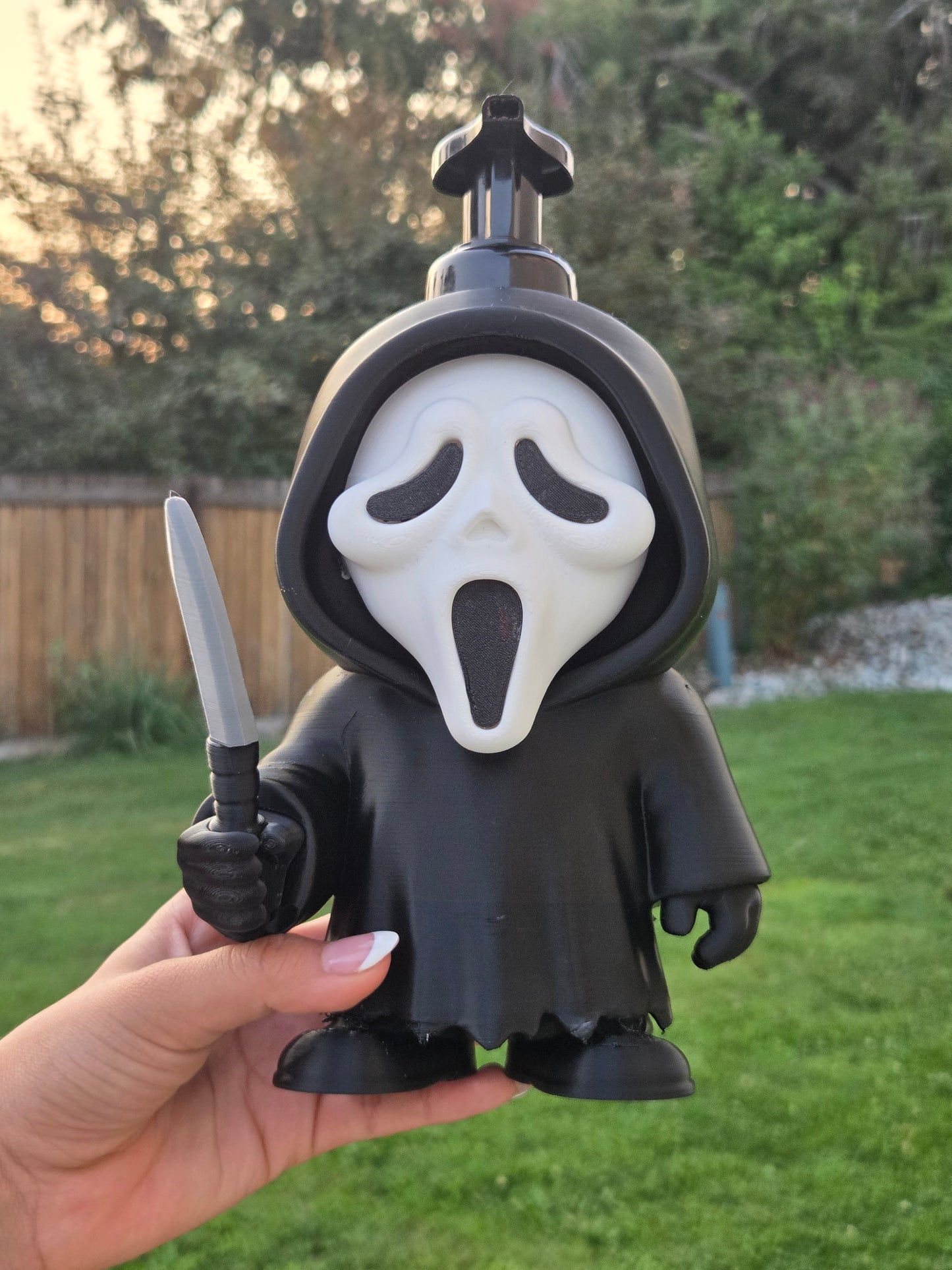 Ghost Face Soap Dispenser Holder/3D