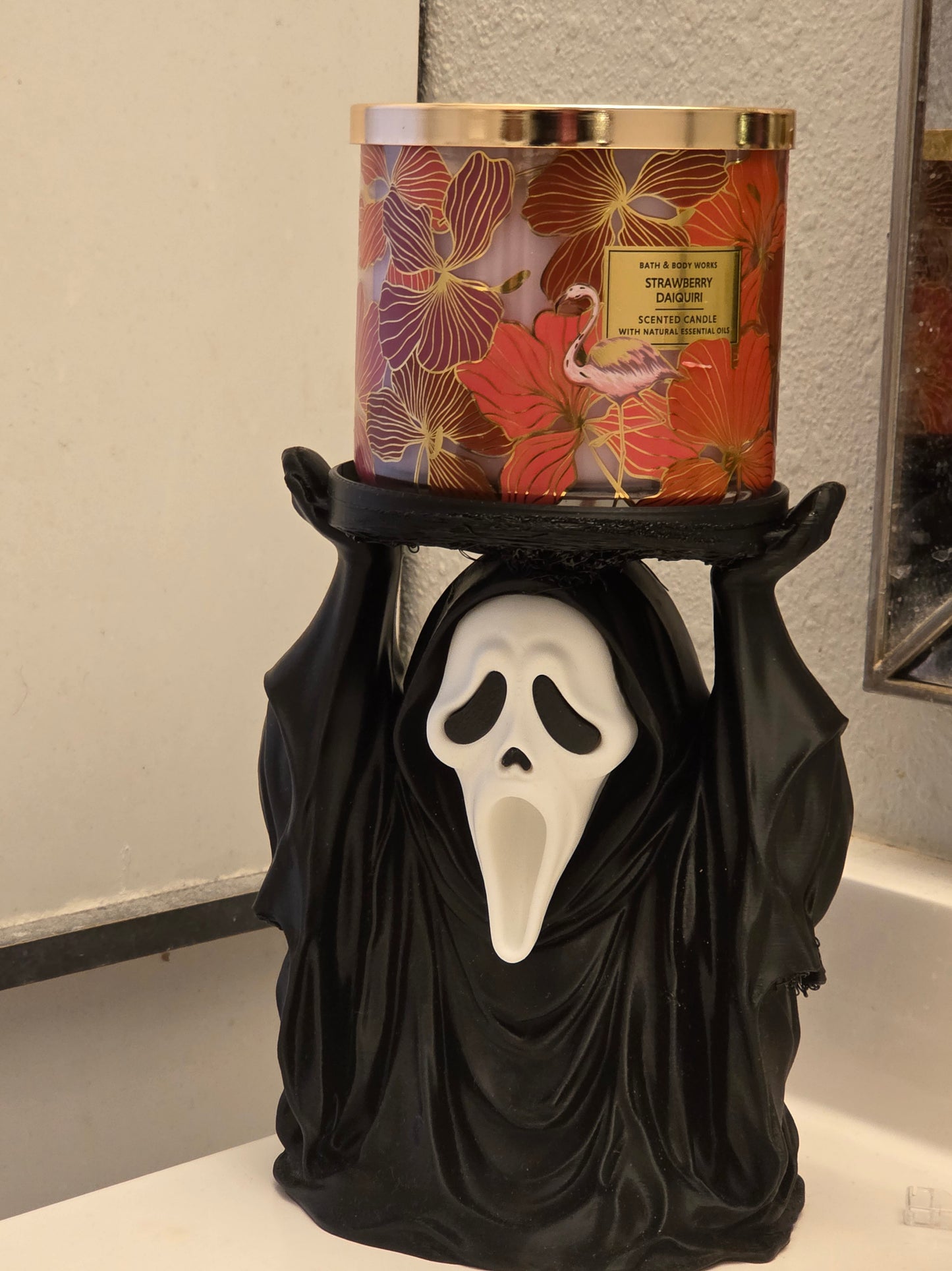 Ghost Face Pink Candle Holder/3D