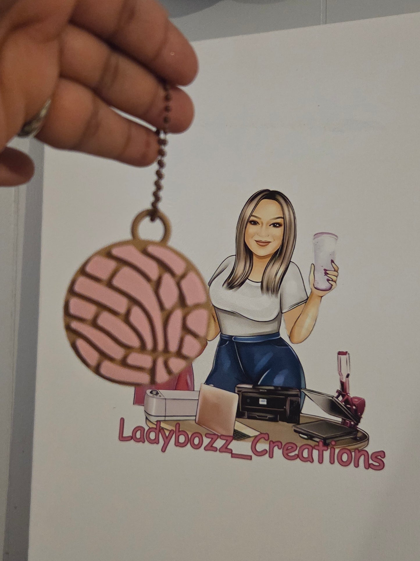Concha/3D Acrylic Can Opener Keychain – Custom & Cute