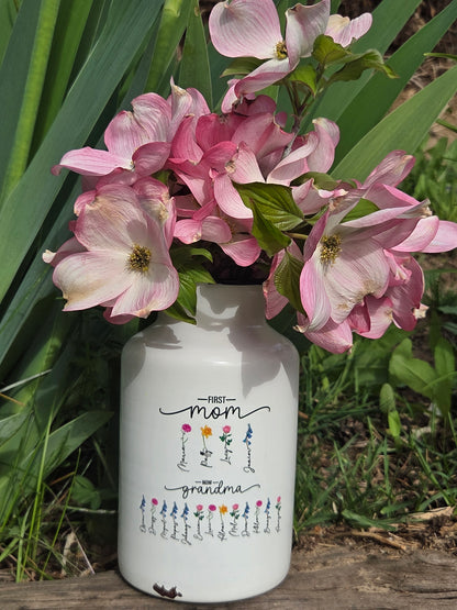Custom “First Mom, Now Grandma” UV DTF Vase Decal – Personalized Mother’s Day Gift