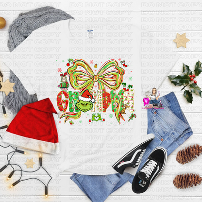 Grinch Mama, Nana, Mami and Grandma/Christmas/Tshirt